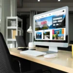 monitor con CMS Wordpress - descubre las tendencias, background image